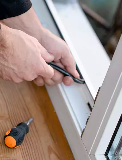 Professional Door Seal Repair Services in Oakland Park, FL