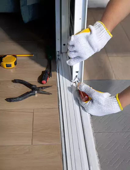 Professional Sliding Door Rollers Repair Services in Oakland Park, FL